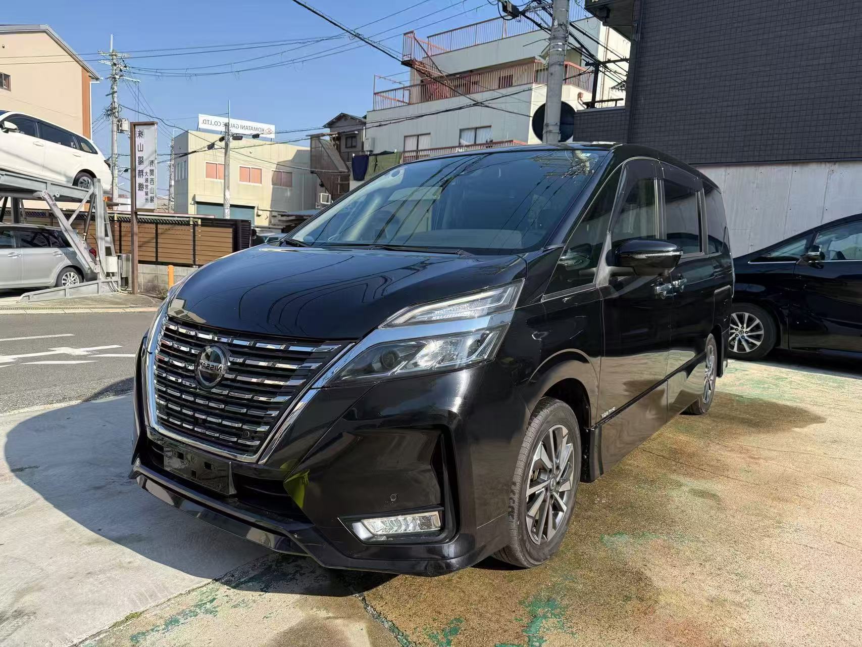 日産 セレナ